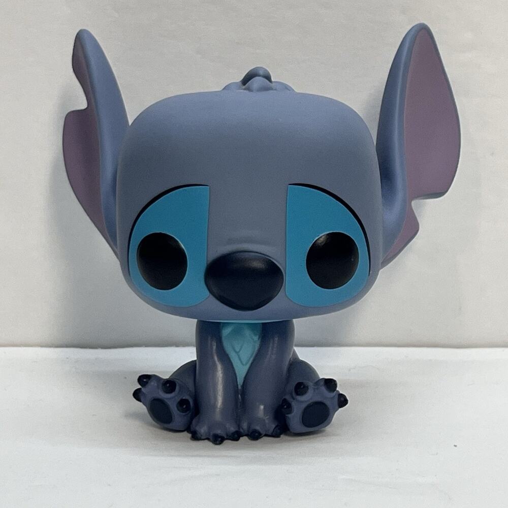 Funko Pop Disney Lilo & Stitch Seated Vinyl Figure 12 FAC-068250-19102
